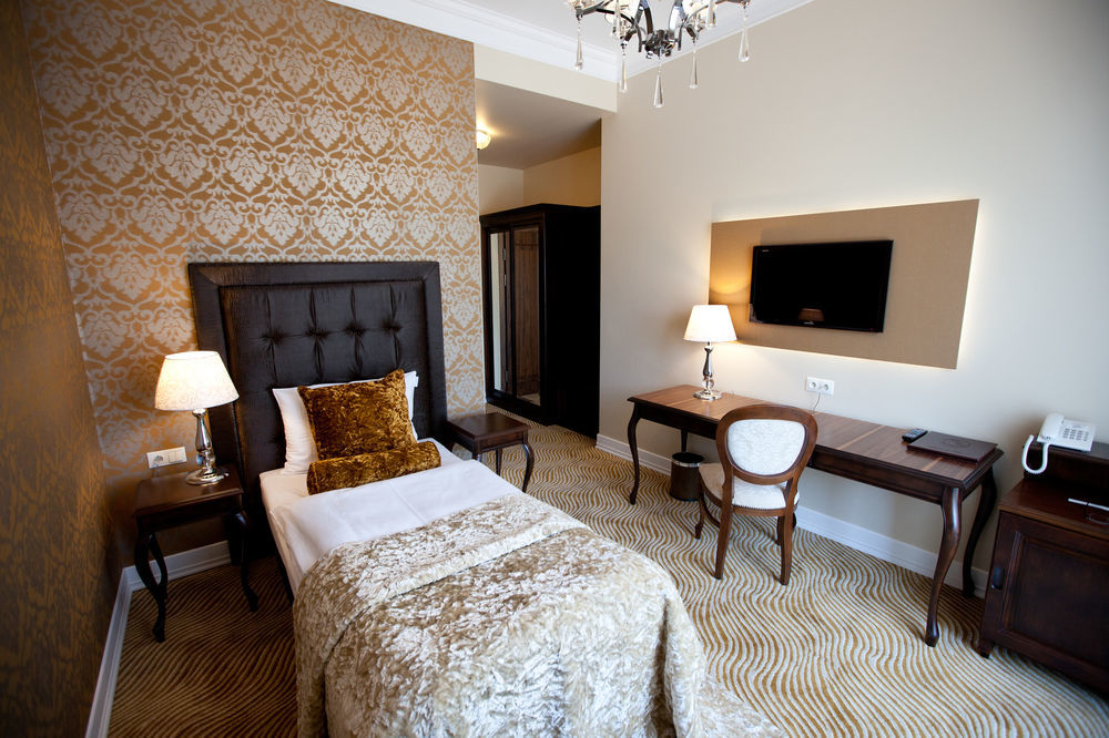 Luxury Bytom Hotel